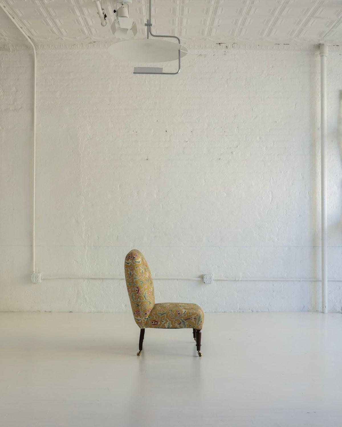 WILLIAM WHITE x CABANA: Studio Slipper Chair, William Morris Scrolling Tulip