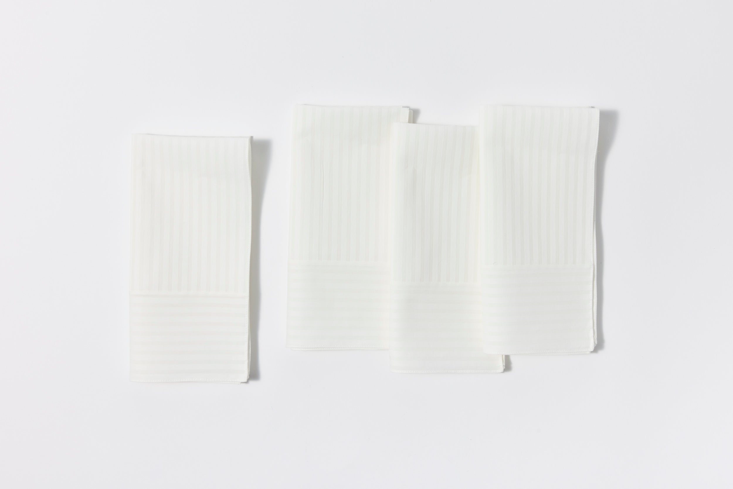 Dinner Napkin Set in Cotton
