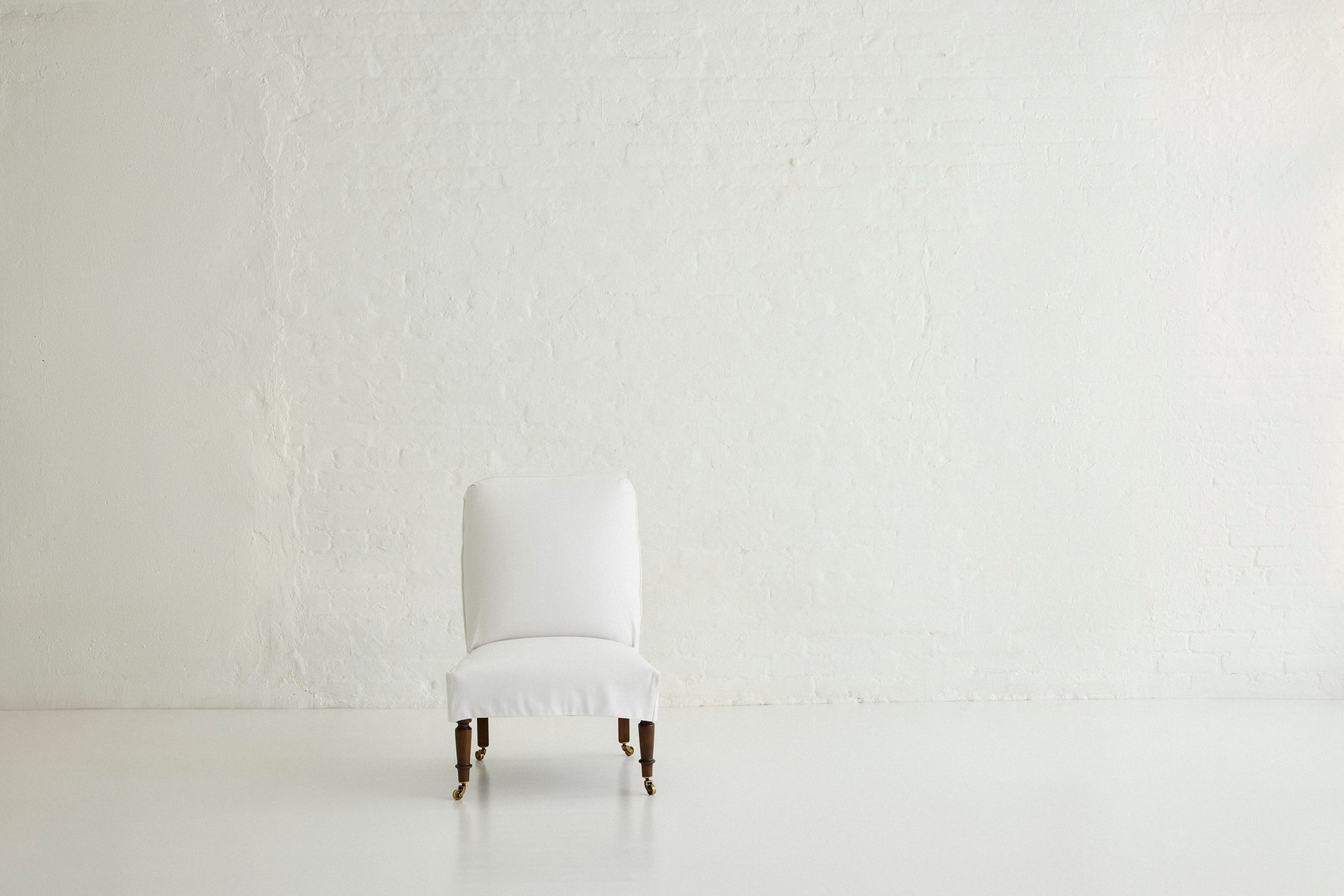 Studio Slipper Chair in Cotton