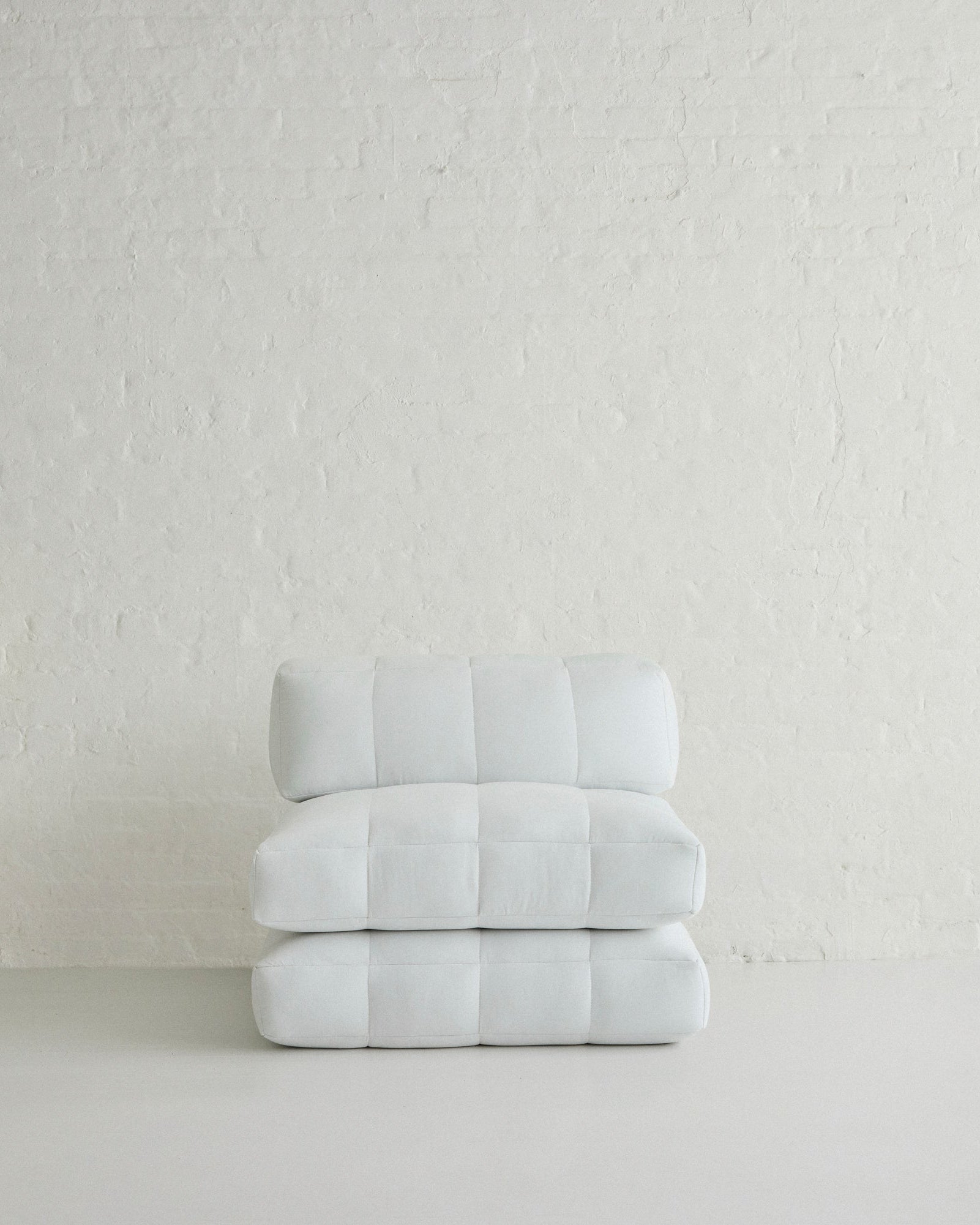 Duvet Armless Module Signature White