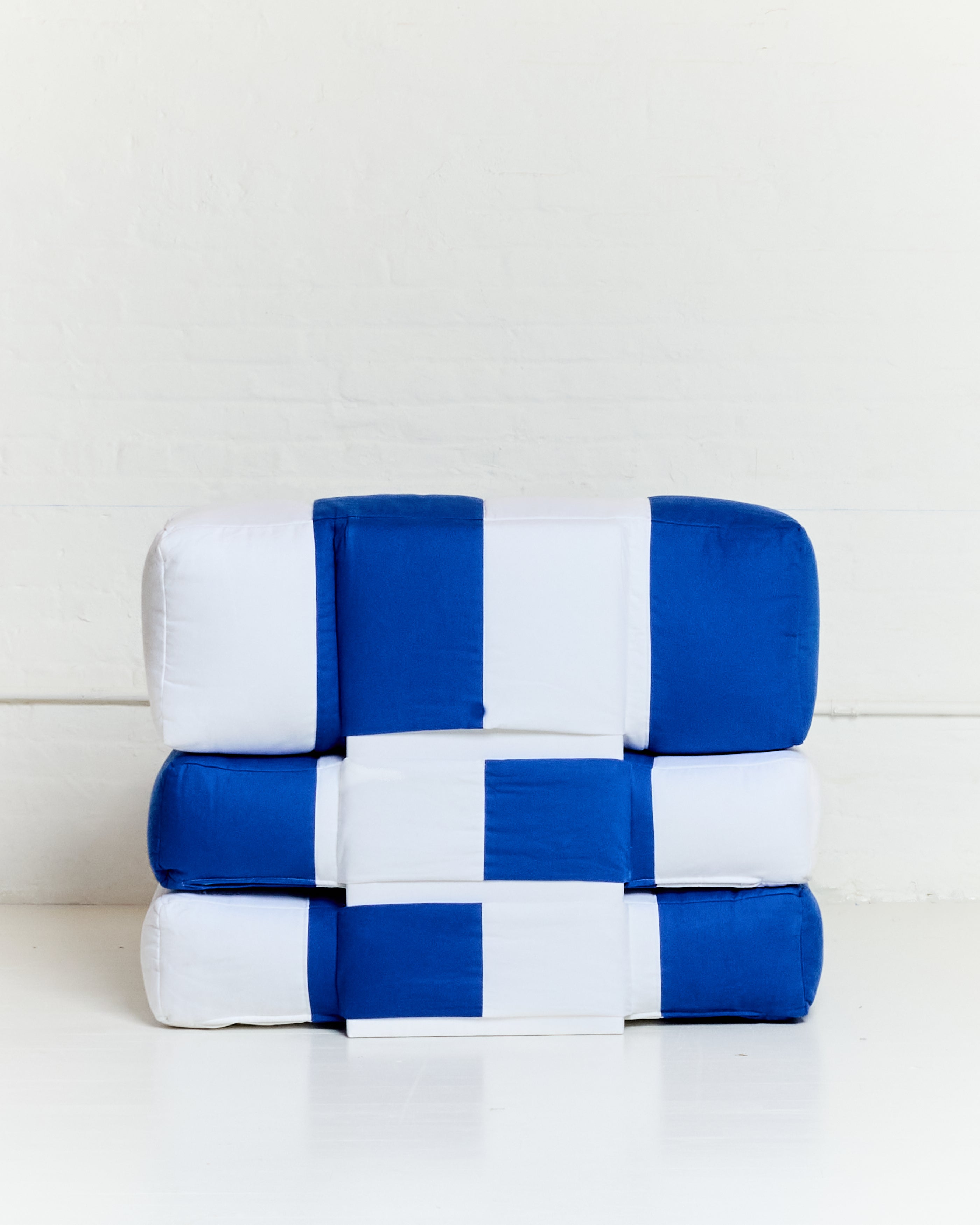 Duvet Armless Module Signature White