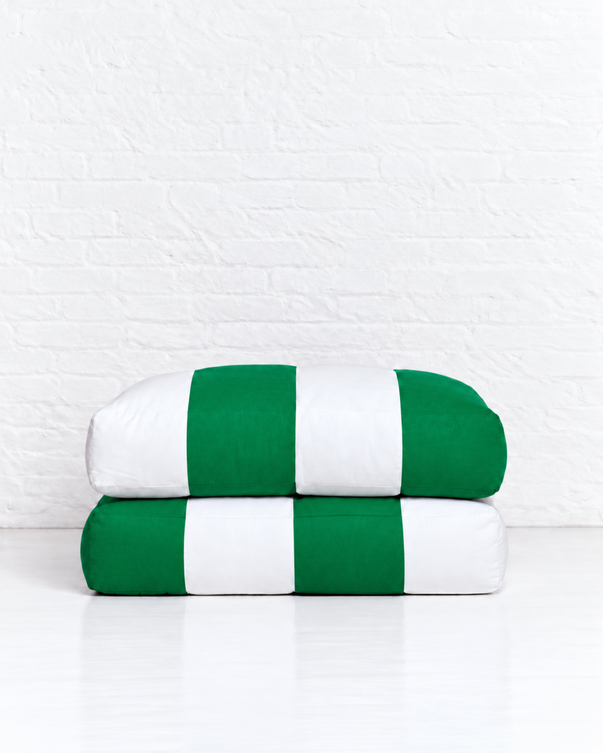 Duvet Ottoman Kelly Green/White