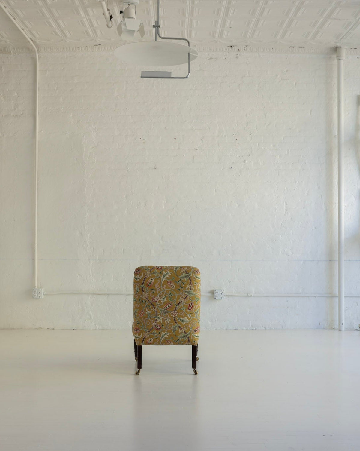 WILLIAM WHITE x CABANA: Studio Slipper Chair, William Morris Scrolling Tulip
