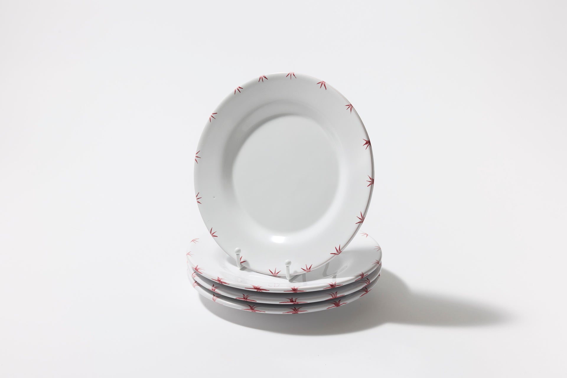 Starry Luncheon Plate in Red