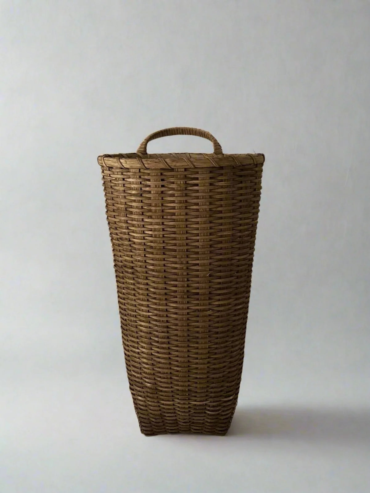 Underwater Weaving Cornet Wall Basket in Long Chocolate