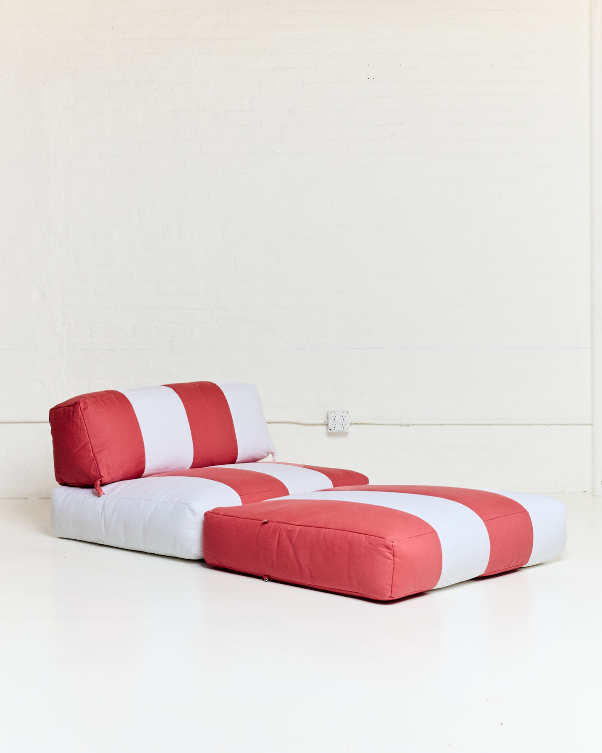 Duvet Armless Module Vintage Red/White