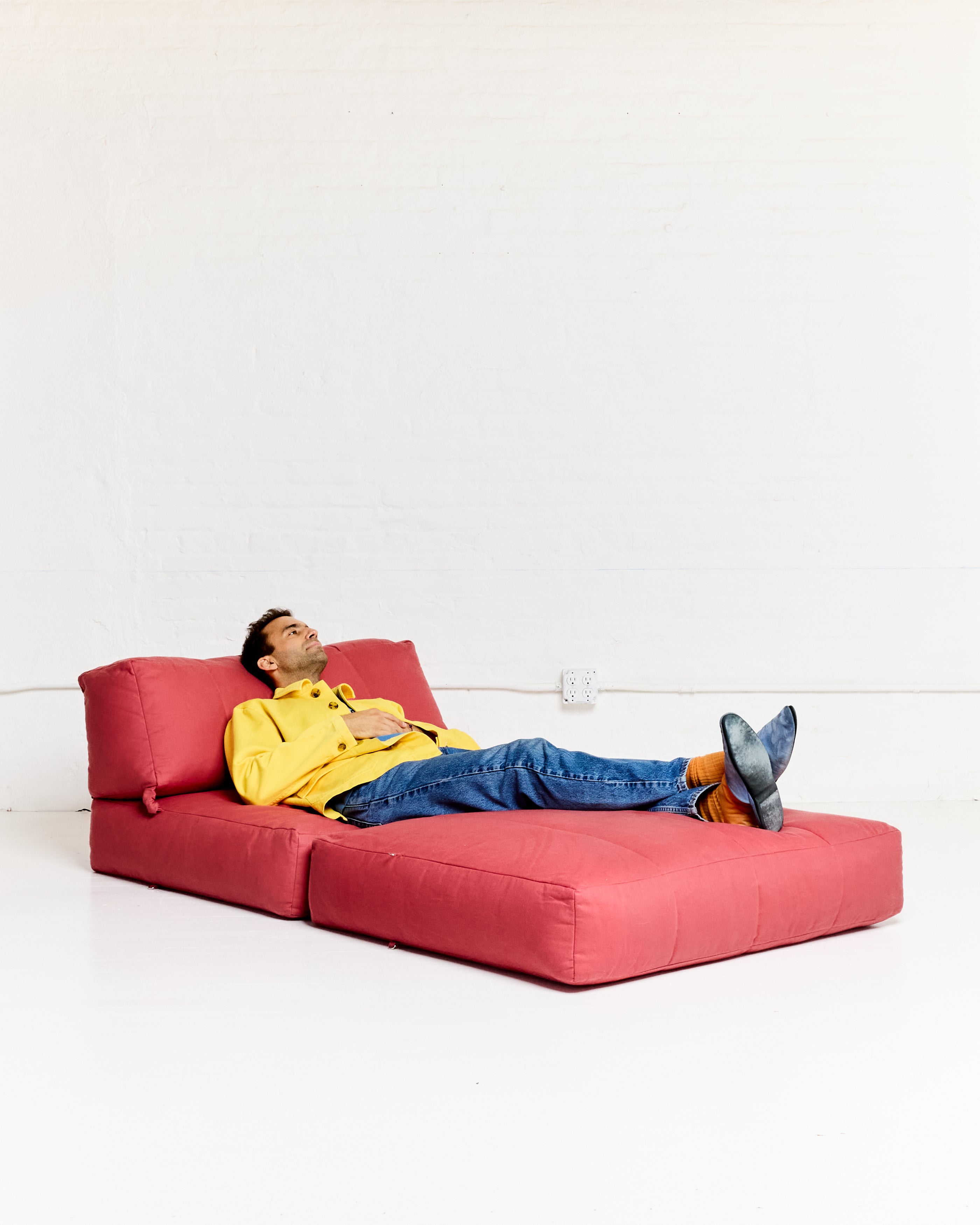 Duvet Armless Module Multi Vintage Red/Klein Blue