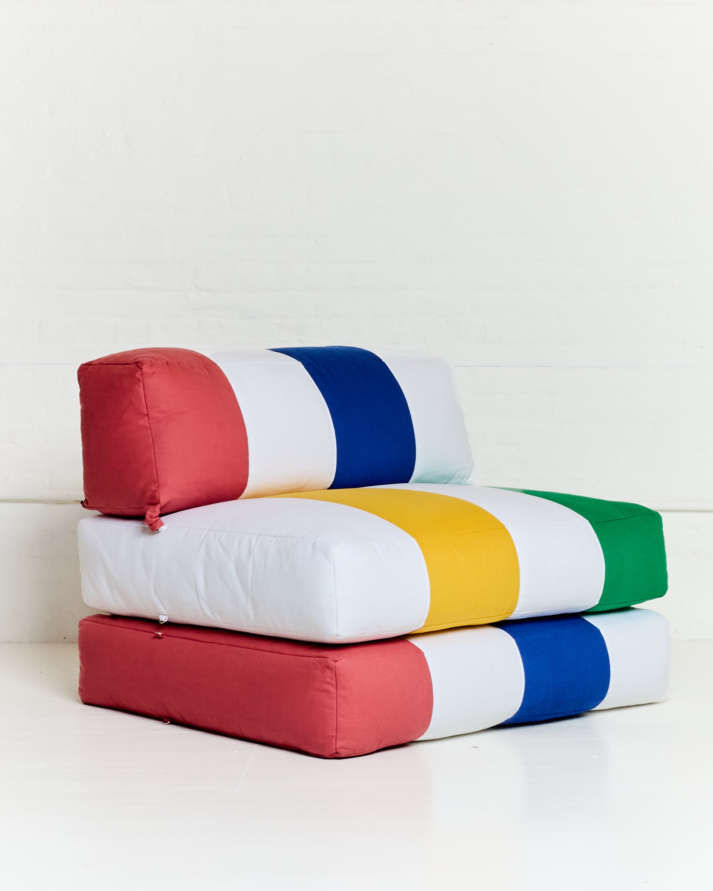 Duvet Armless Module Multi Vintage Red/Klein Blue