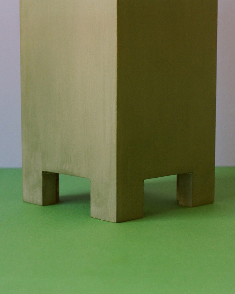 "D" Table